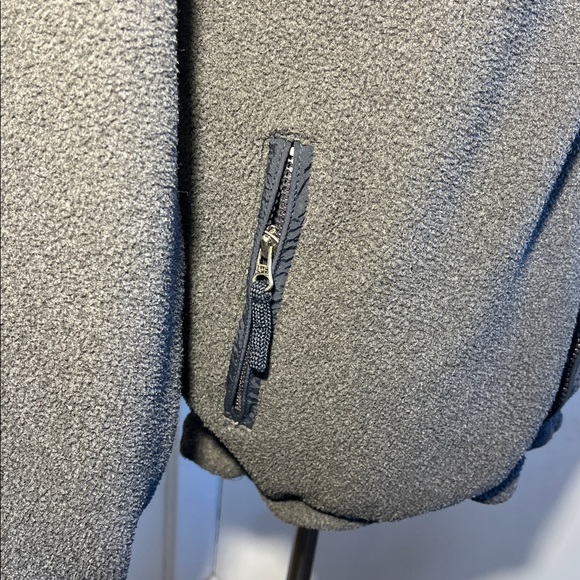 Abercrombie REVERSIBLE Navy Nylon & Grey Fleece Warm Jacket Men's Size Large - Picture 9 of 16